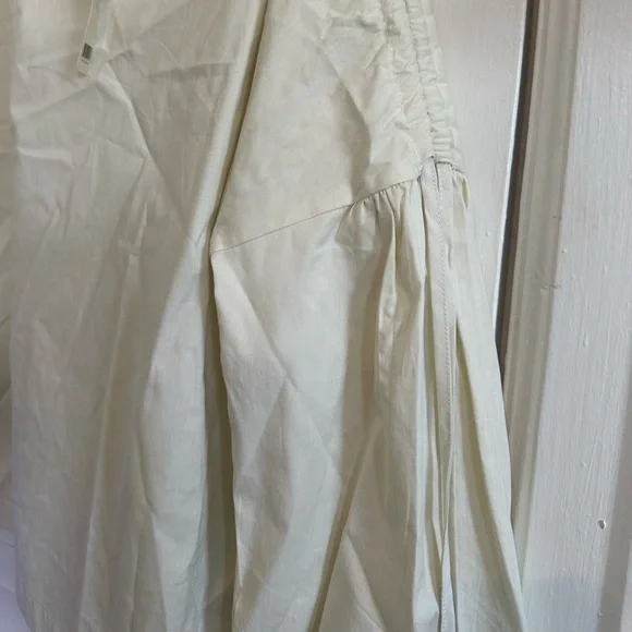 Top Capri - Picture 10 of 16